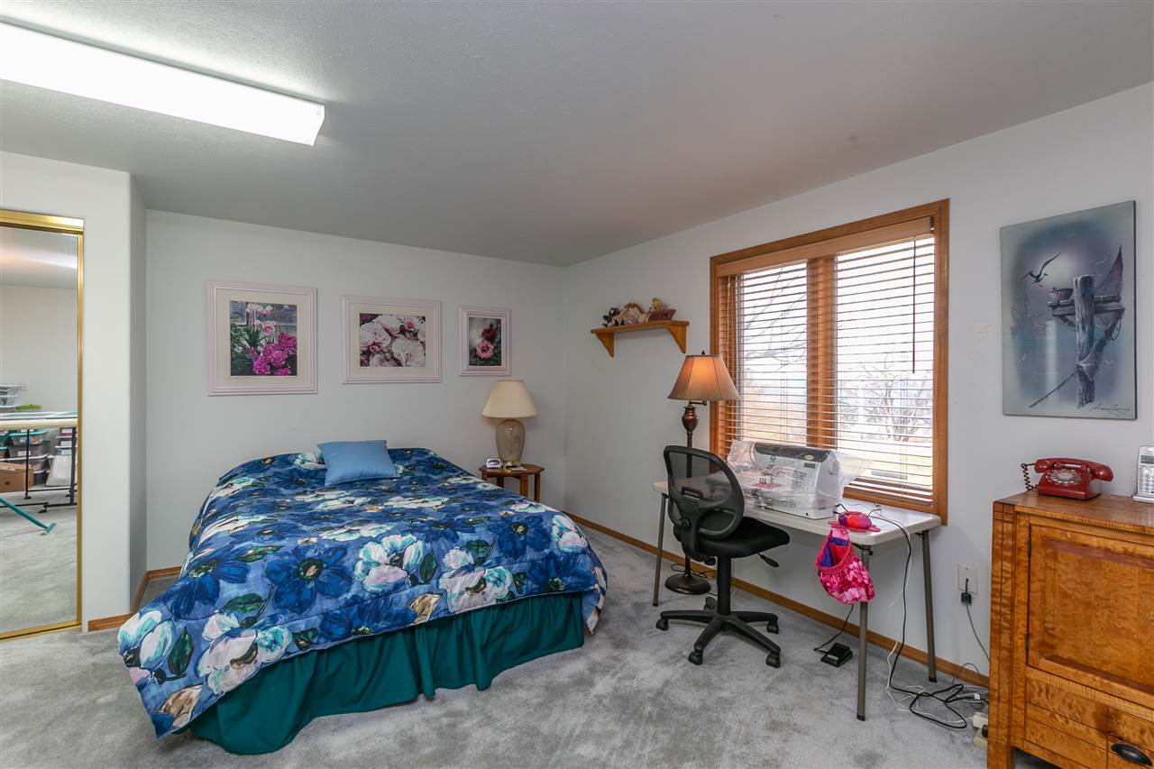 4214 West Strong Road Spokane, WA 99208 - Photo 13 of 20 Gallery Image 13
