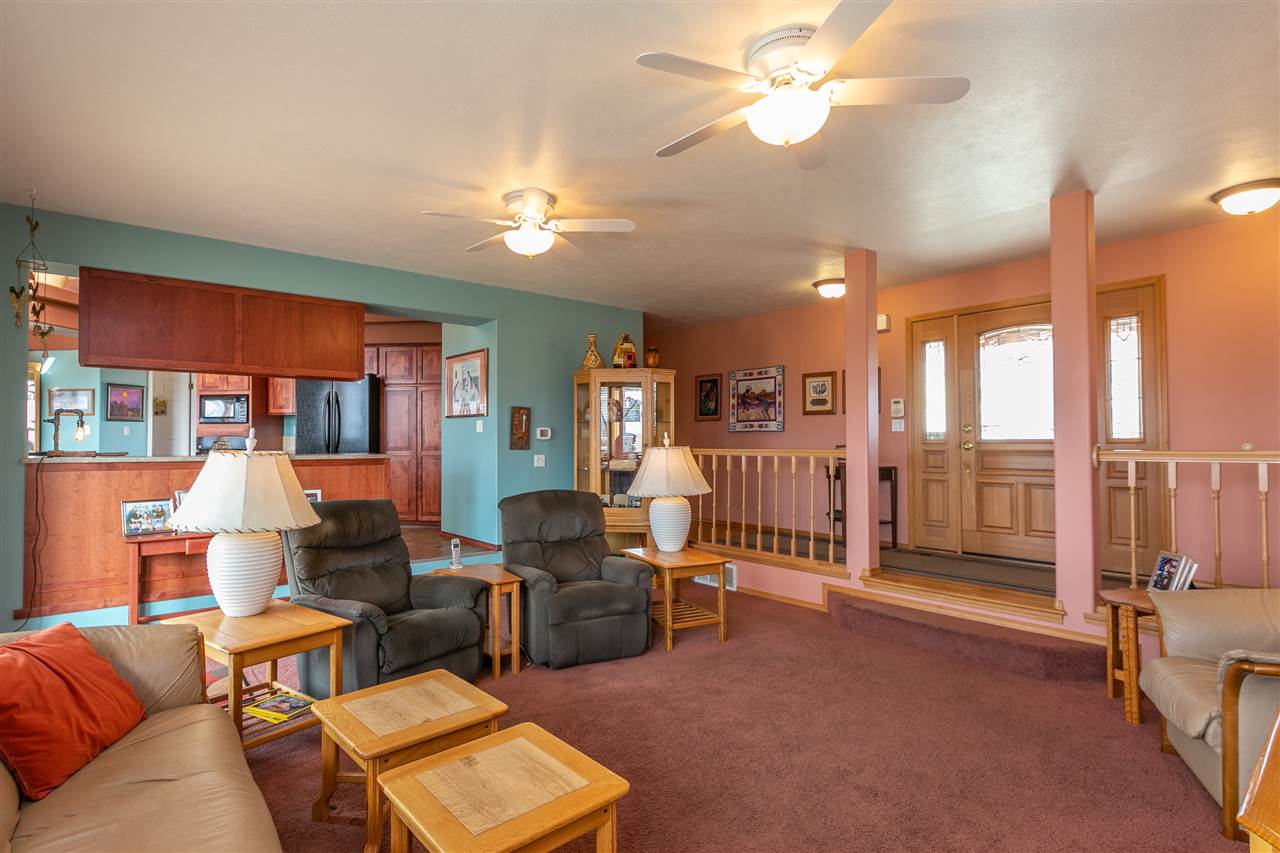 4214 West Strong Road Spokane, WA 99208 - Photo 3 of 20 Gallery Image 3