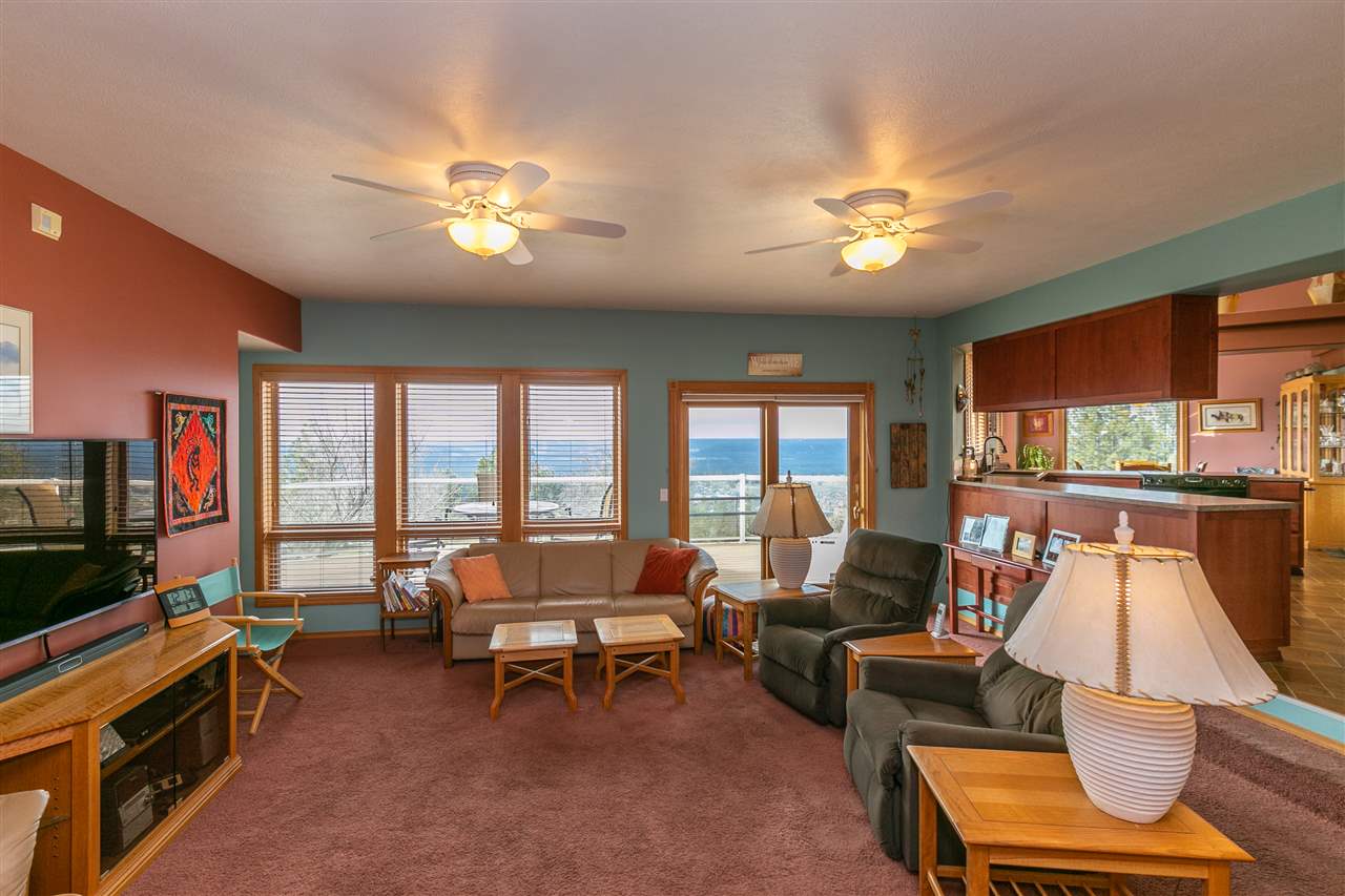 4214 West Strong Road Spokane, WA 99208 - Photo 4 of 20 Gallery Image 4