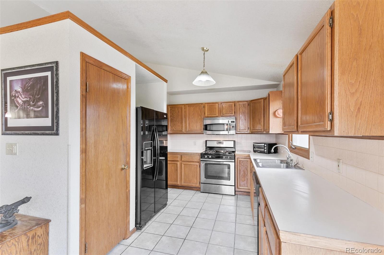 1049 Buttercup Road Elizabeth, CO 80107 - Photo 9 of 25 Gallery Image 9