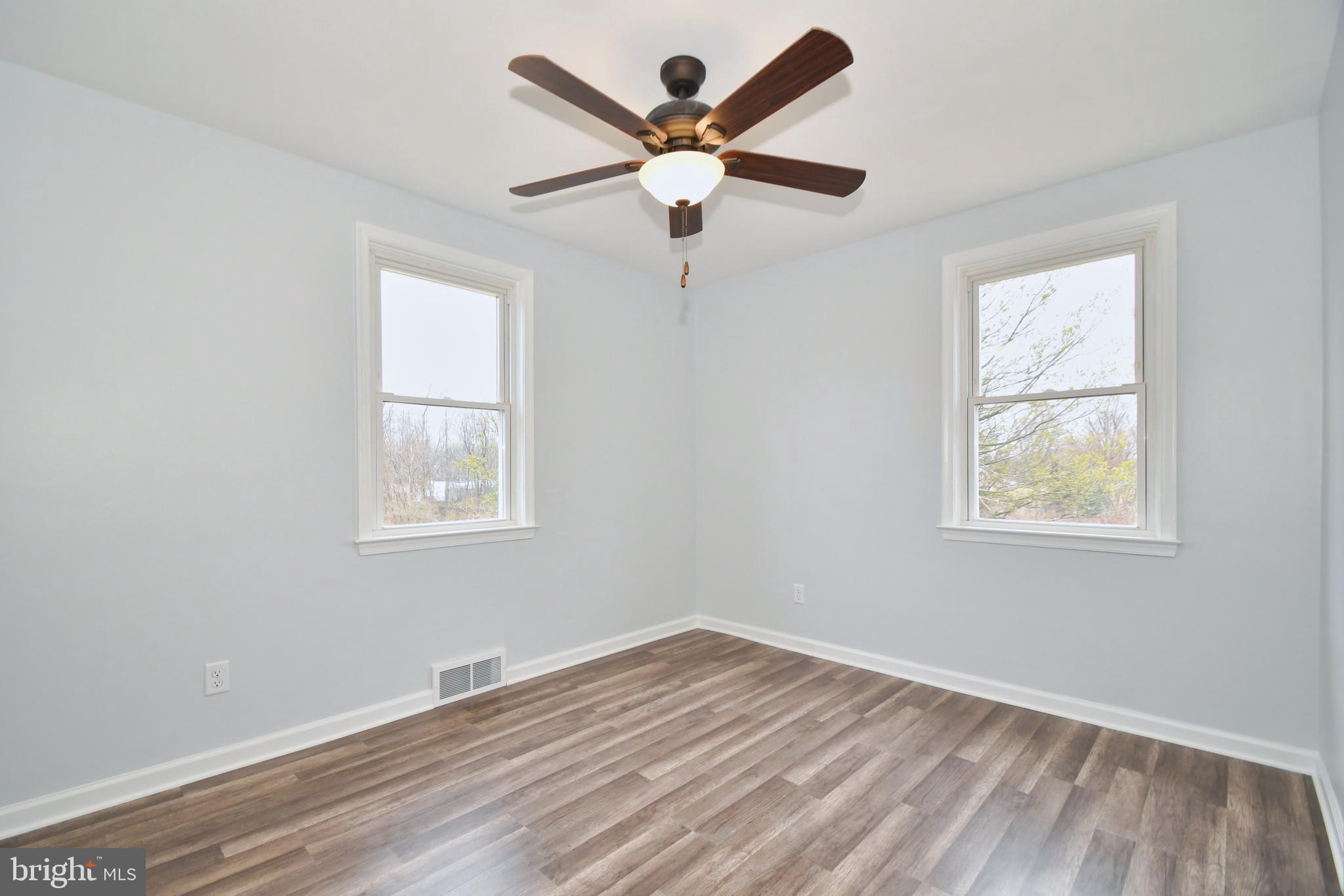 109 Mountain Road Fallston, MD 21047 - Photo 22 of 43 Bedroom 3