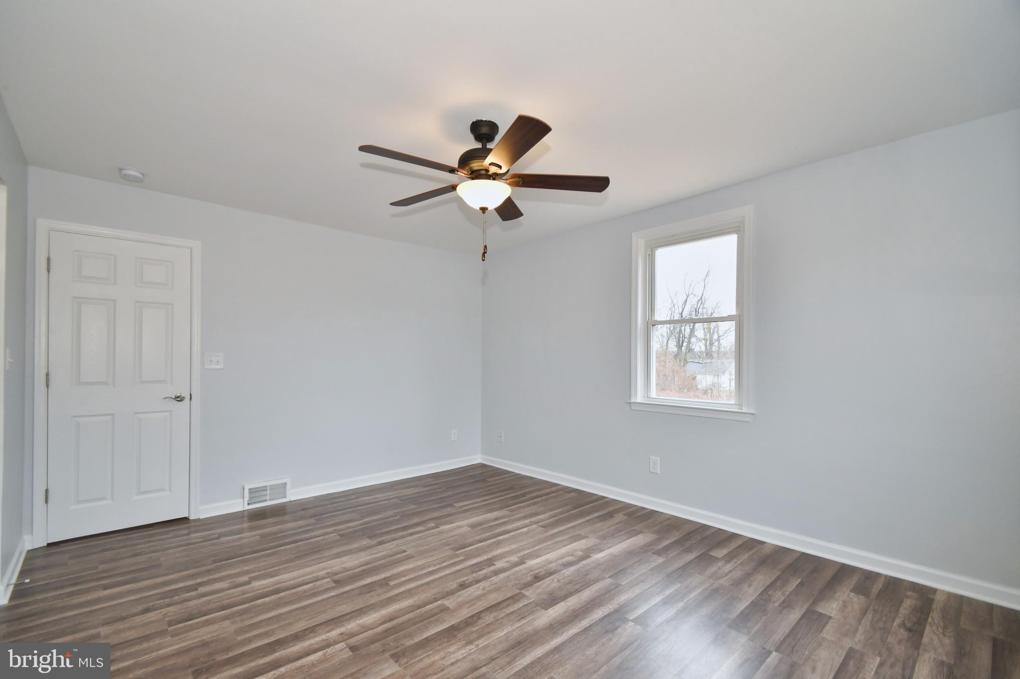 109 Mountain Road Fallston, MD 21047 - Photo 24 of 43 Bedroom 3