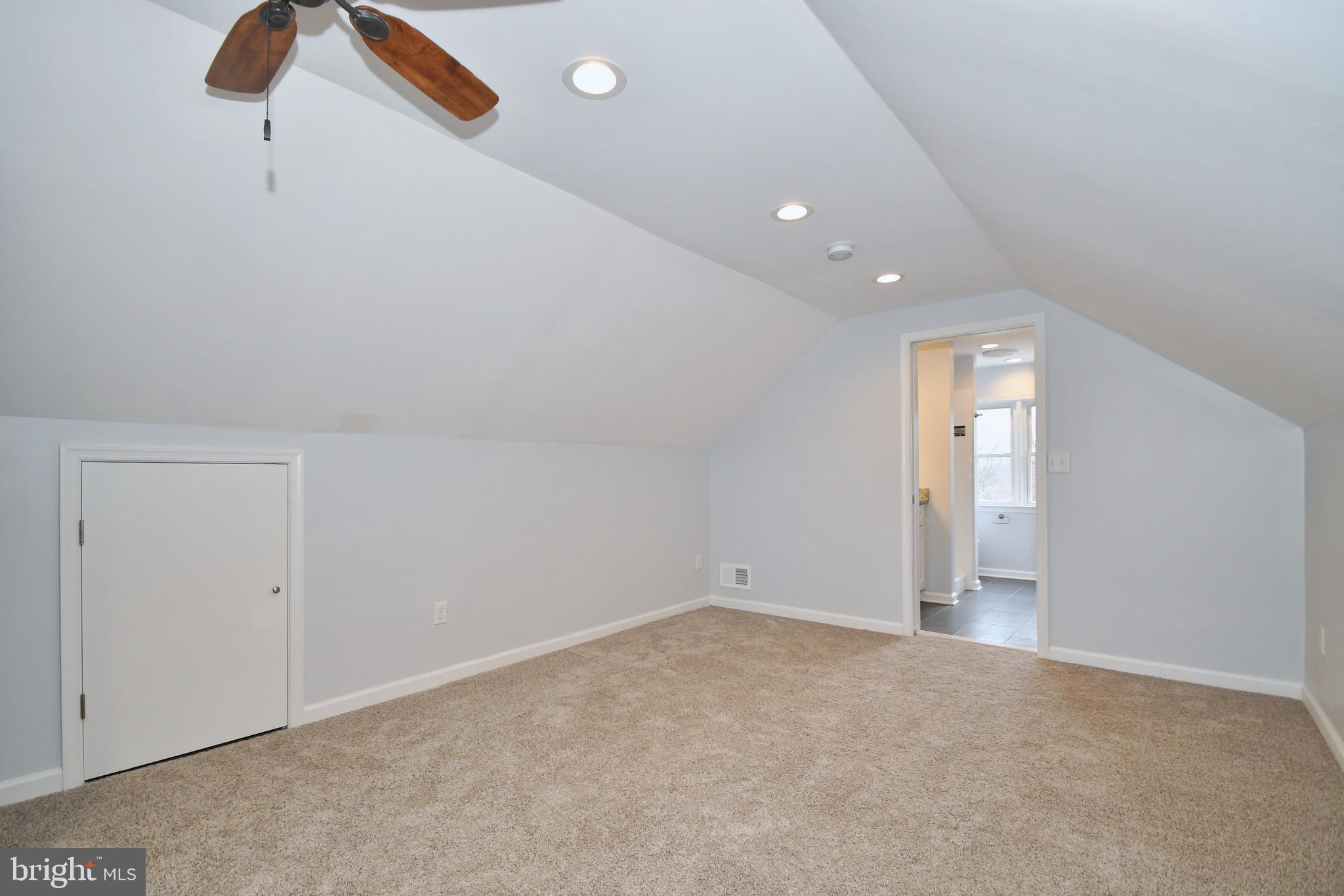 109 Mountain Road Fallston, MD 21047 - Photo 28 of 43 Maste Suite