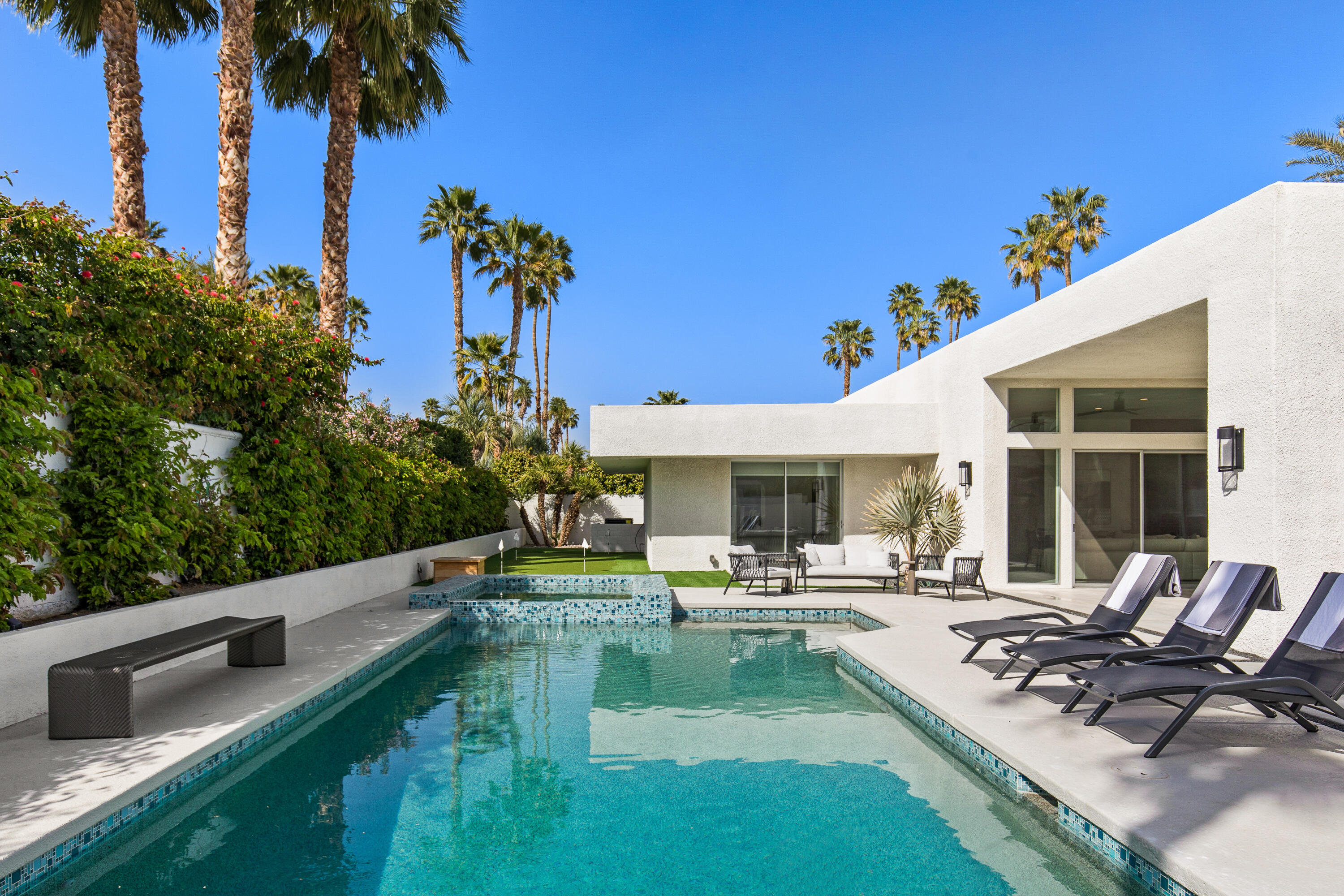 45635 Camino Del Rey Indian Wells, CA 92210 - Photo 15 of 36 40_11345241_167218_167218-EI-140