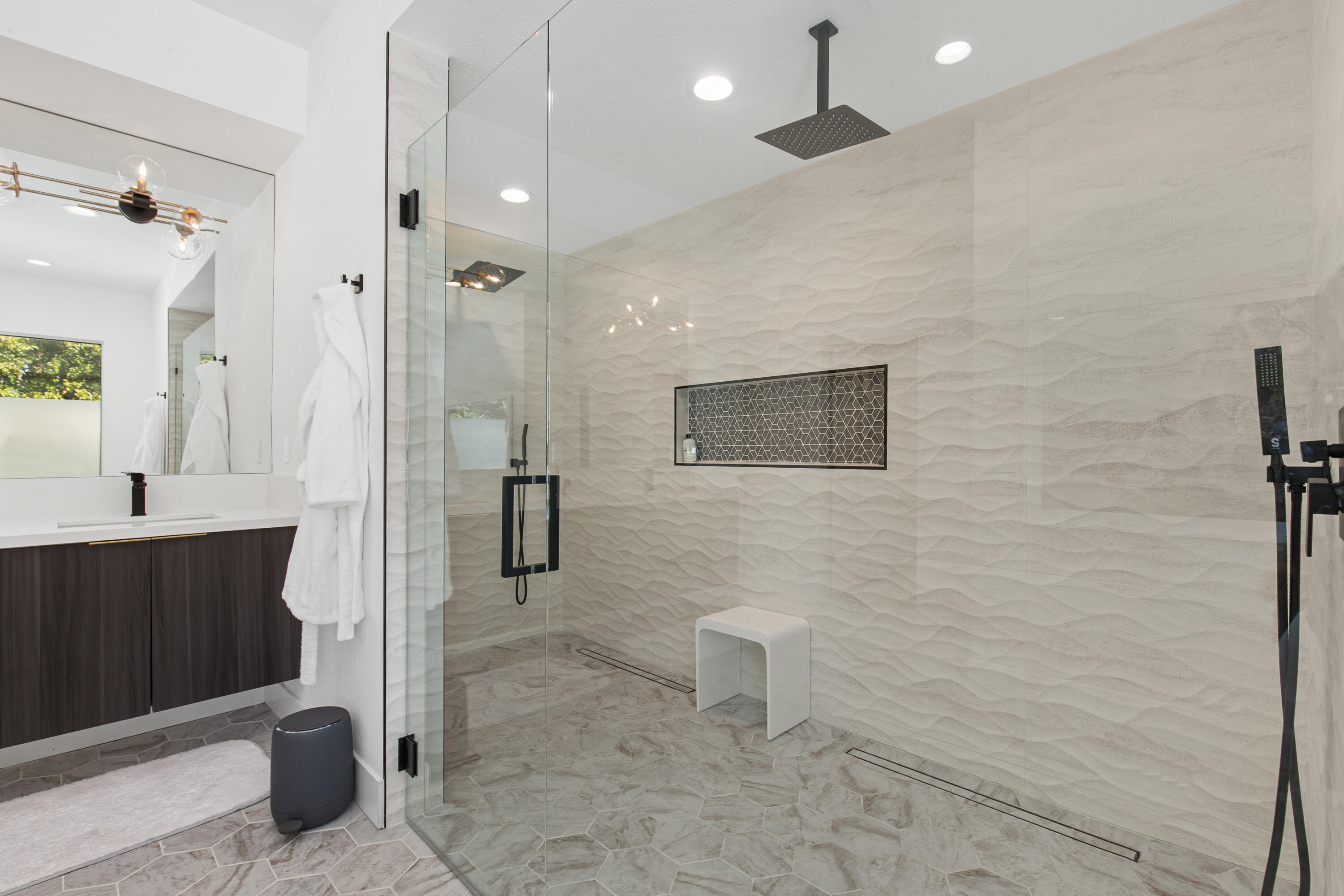 45635 Camino Del Rey Indian Wells, CA 92210 - Photo 28 of 36 28_11345230_167218_167218-EI-128