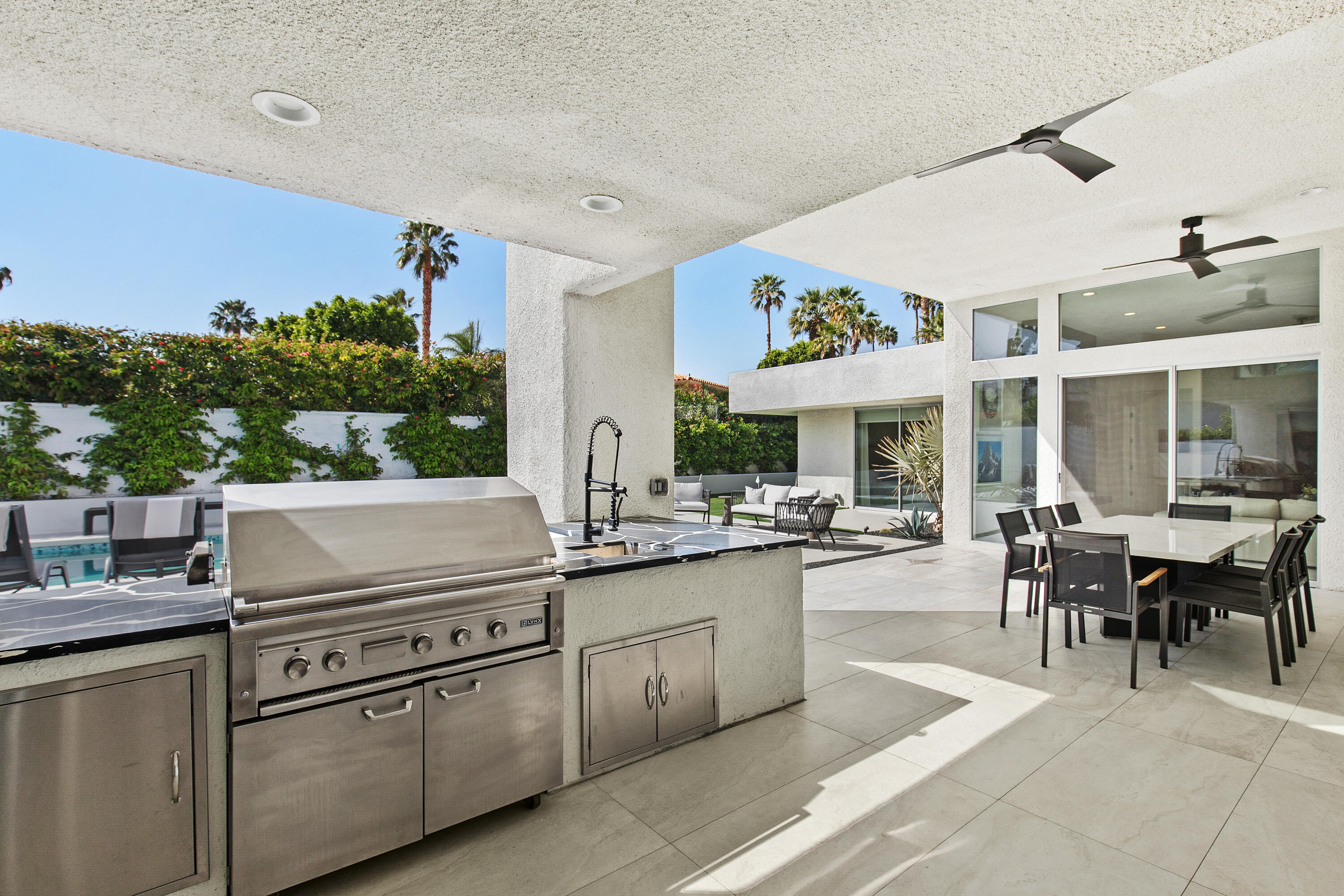 45635 Camino Del Rey Indian Wells, CA 92210 - Photo 32 of 36 34_11345237_167218_167218-EI-134