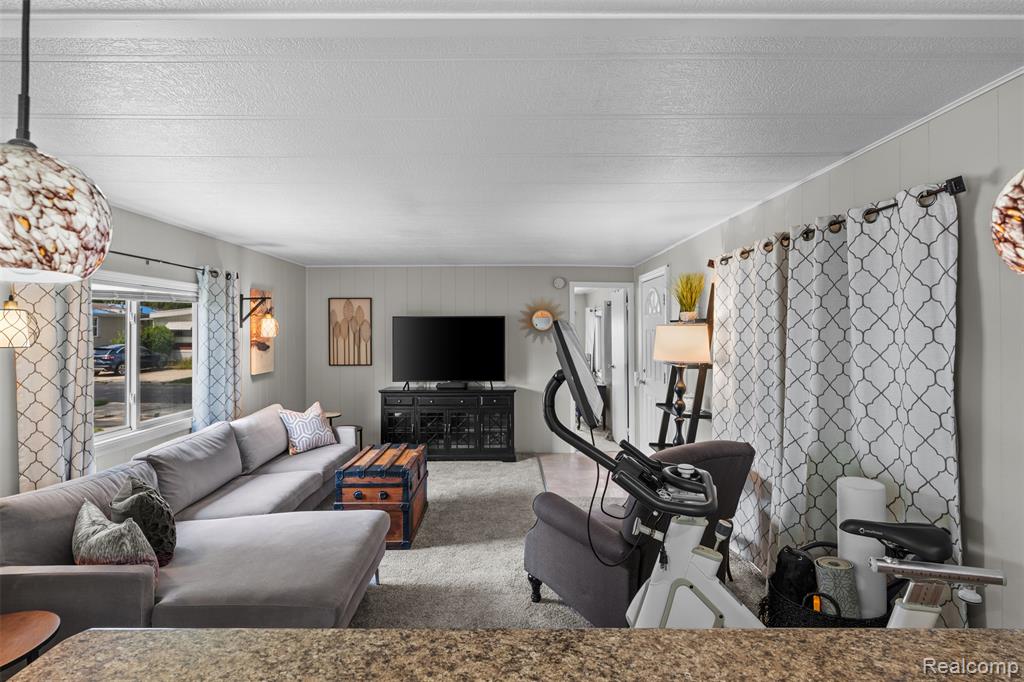 29634 Carousel Street Novi, MI 48377 - Photo 11 of 20 Gallery Image 11