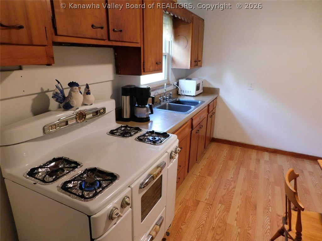 1009 Garretts Bend Road Griffithsville, WV 25521 - Photo 11 of 22 Gallery Image 11