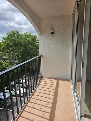 $290,000 | 2150 Southwest 16th Avenue, Unit 406, Miami, FL 33145
