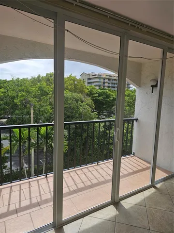 $290,000 | 2150 Southwest 16th Avenue, Unit 406, Miami, FL 33145