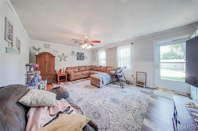 $184,900 | 532 Christine Street, St. James, MO 65559