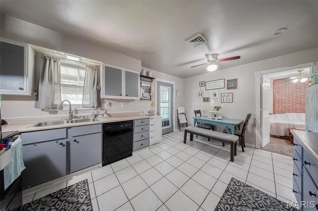 $184,900 | 532 Christine Street, St. James, MO 65559