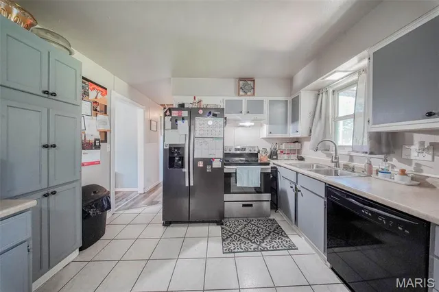 $184,900 | 532 Christine Street, St. James, MO 65559