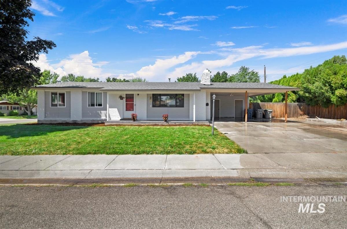 1305 Chelsea Street Boise, ID 83704 - Photo 2 of 25