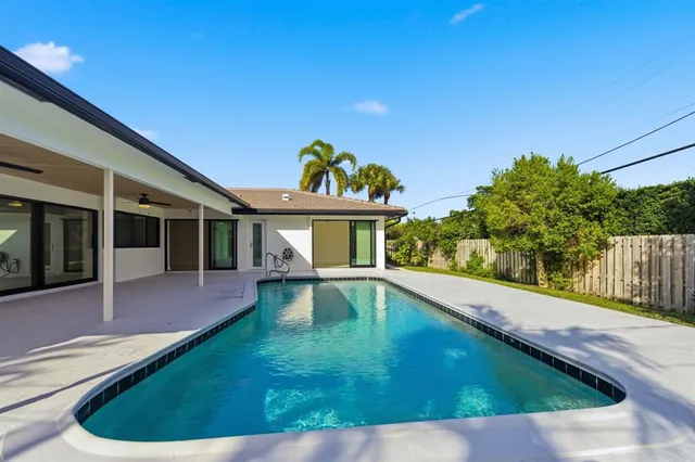 $1,275,000 | 3420 Northeast 26th Avenue, Lighthouse Point, FL 33064