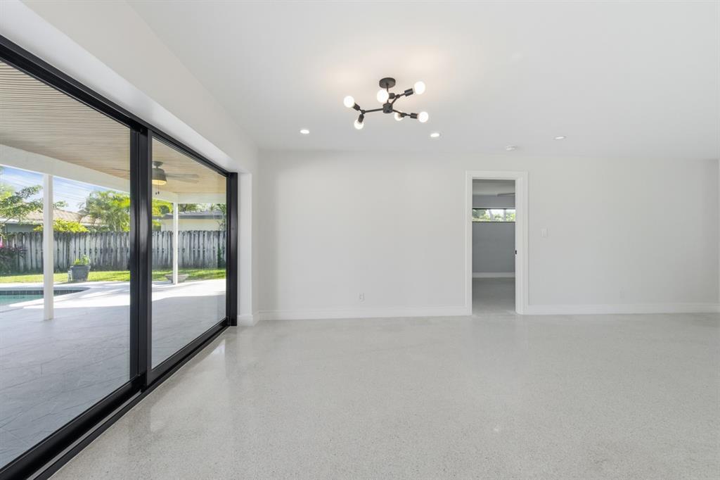 3420 Northeast 26th Avenue Lighthouse Point, FL 33064 - Photo 6 of 42