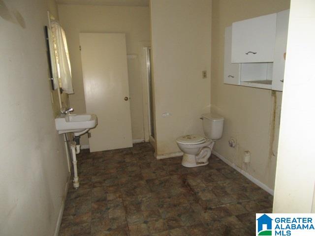 1916 Valley Creek Road Anniston, AL 36207 - Photo 6 of 15