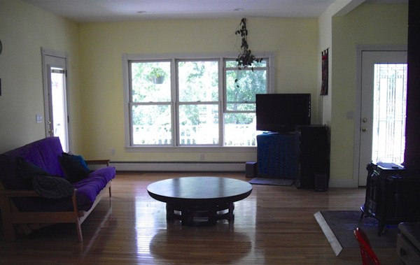 278 Bay Road Hadley, MA 01035 - Photo 4 of 20 Gallery Image 4