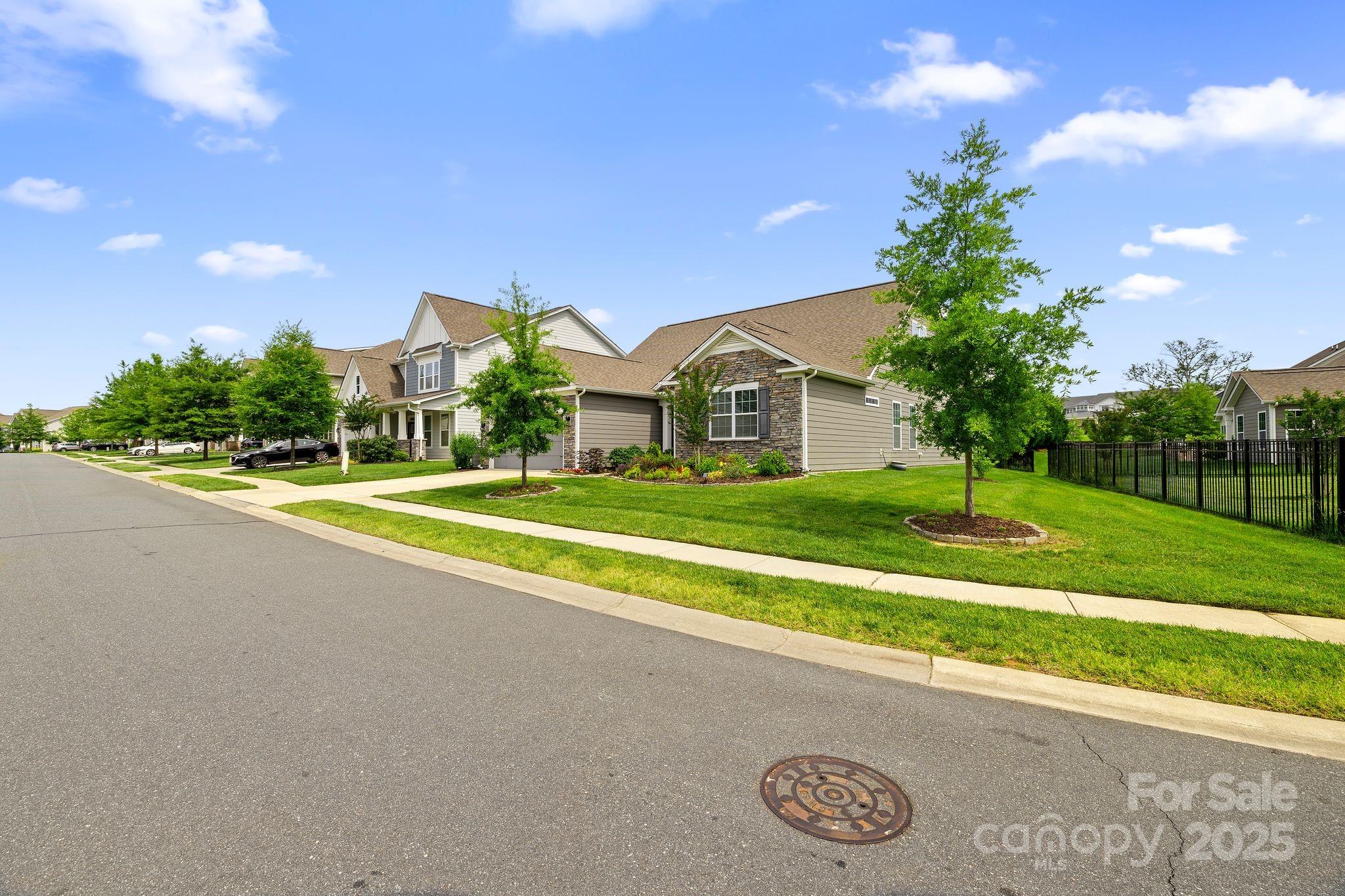 7016 Bareland Road Fort Mill, SC 29707 - Photo 3 of 44 Gallery Image 3