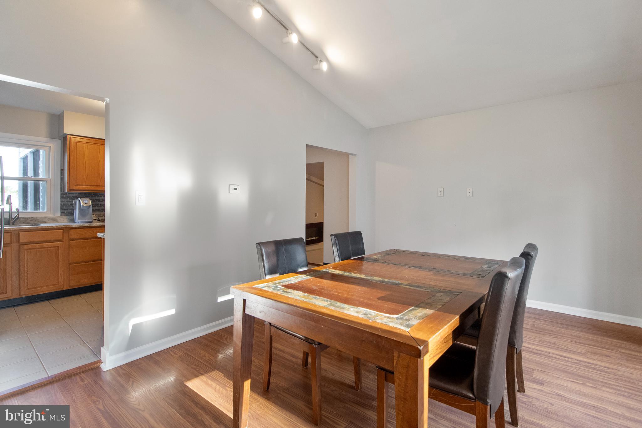 385 Jackson Road Mantua, NJ 08051 - Photo 5 of 23