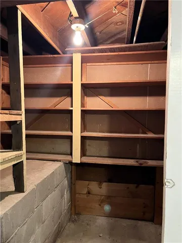 $140,000 | 3111 Jules Street, St. Joseph, MO 64501