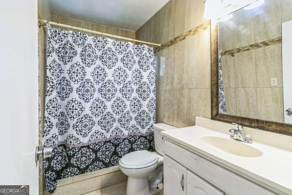 927 Slash Pine Road Forest Park, GA 30297 - Photo 17 of 30