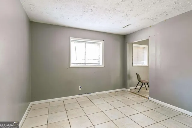 $295,000 | 927 Slash Pine Road, Forest Park, GA 30297