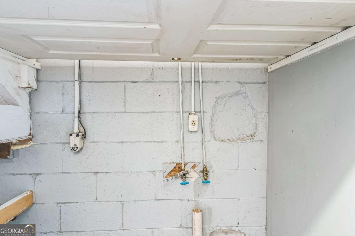 927 Slash Pine Road Forest Park, GA 30297 - Photo 27 of 30