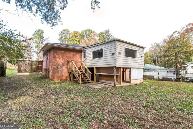 $295,000 | 927 Slash Pine Road, Forest Park, GA 30297