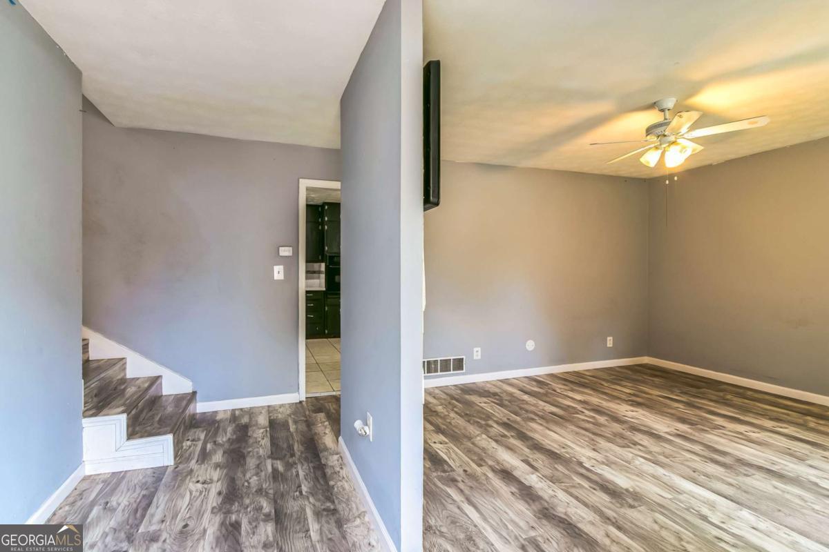 927 Slash Pine Road Forest Park, GA 30297 - Photo 6 of 30