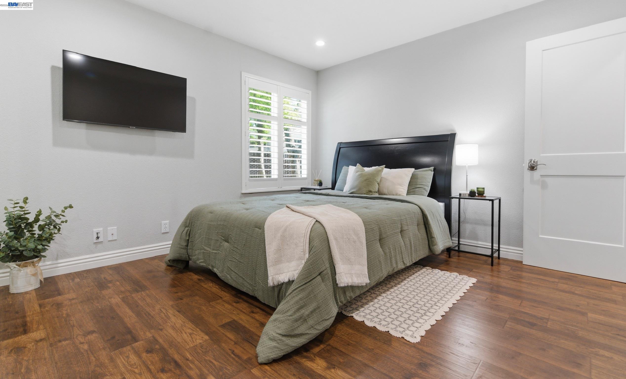 2724 Oak Road, Unit 88 Walnut Creek, CA 94597 - Photo 15 of 33