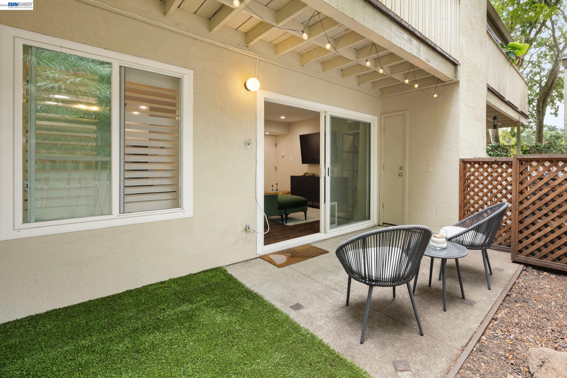 2724 Oak Road, Unit 88 Walnut Creek, CA 94597 - Photo 20 of 33