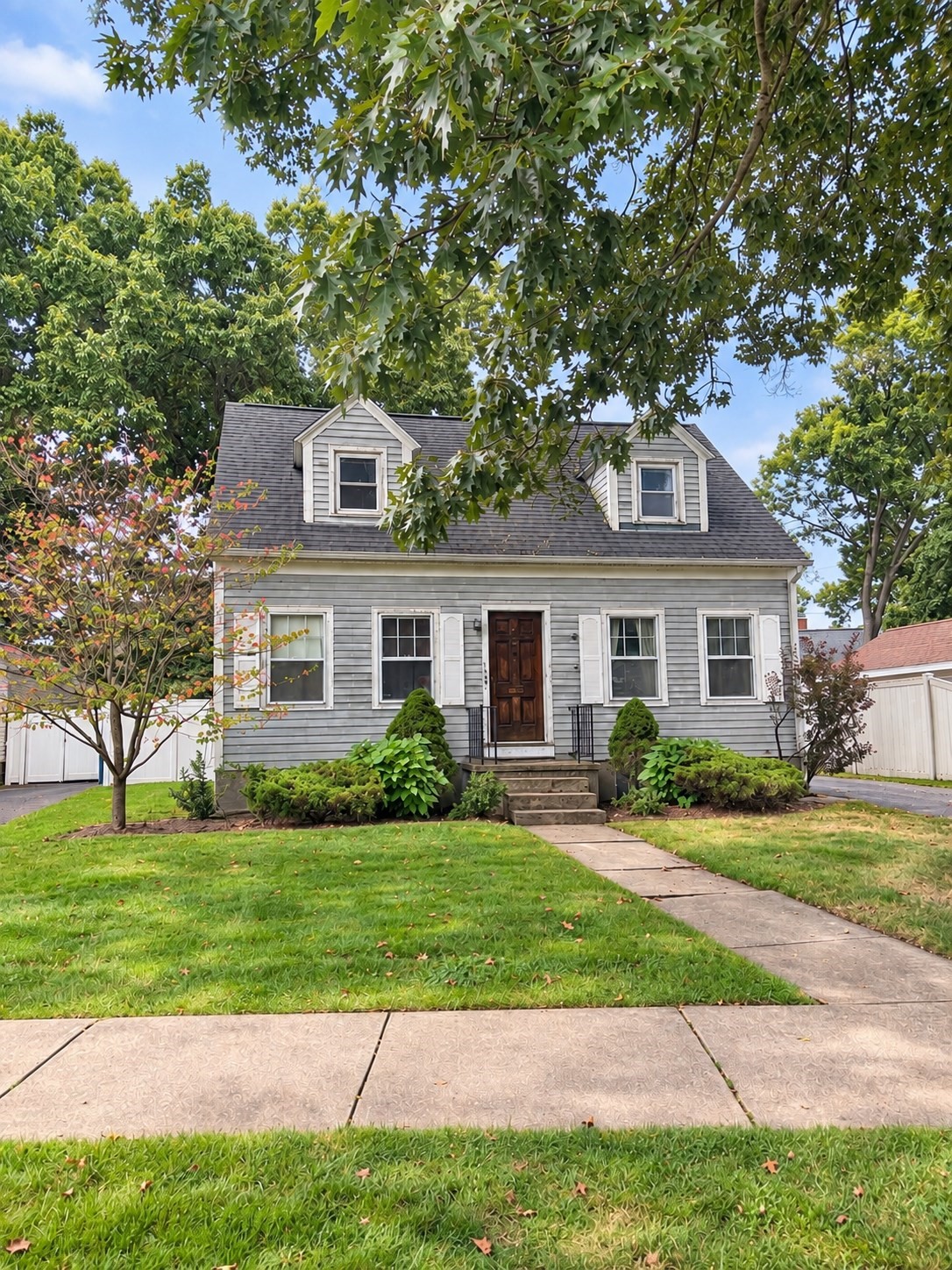 142 Morton Street West Springfield, MA 01089 - Photo 1 of 16 Gallery Image 1