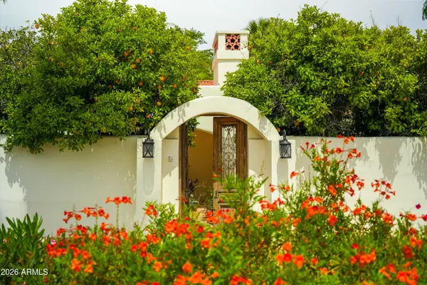 $1,645,000 | 20 East Bethany Home Road, Phoenix, AZ 85012