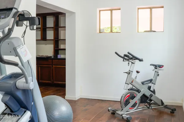 $1,645,000 | 20 East Bethany Home Road, Phoenix, AZ 85012