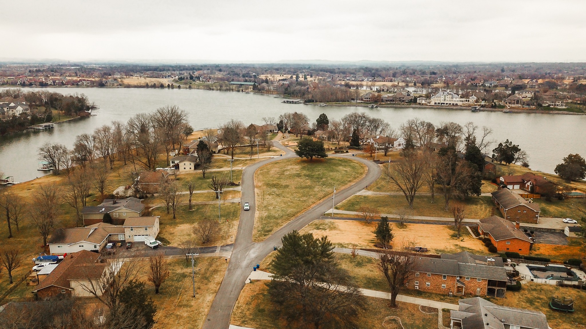 1005 Edgewater Circle Gallatin, TN 37066 - Photo 2 of 50 a view of a city