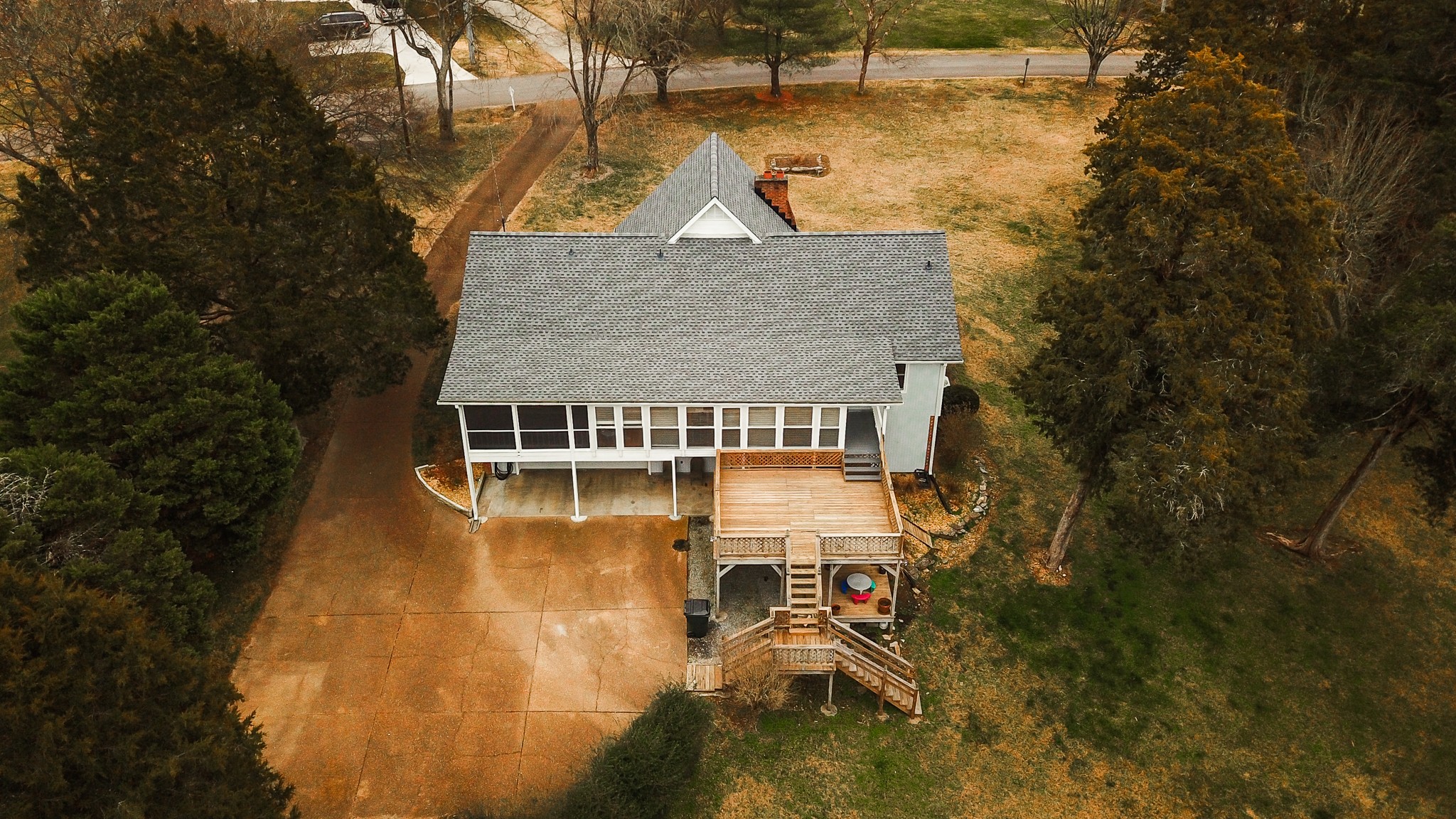 1005 Edgewater Circle Gallatin, TN 37066 - Photo 46 of 50 a aerial view of a house with swimming pool