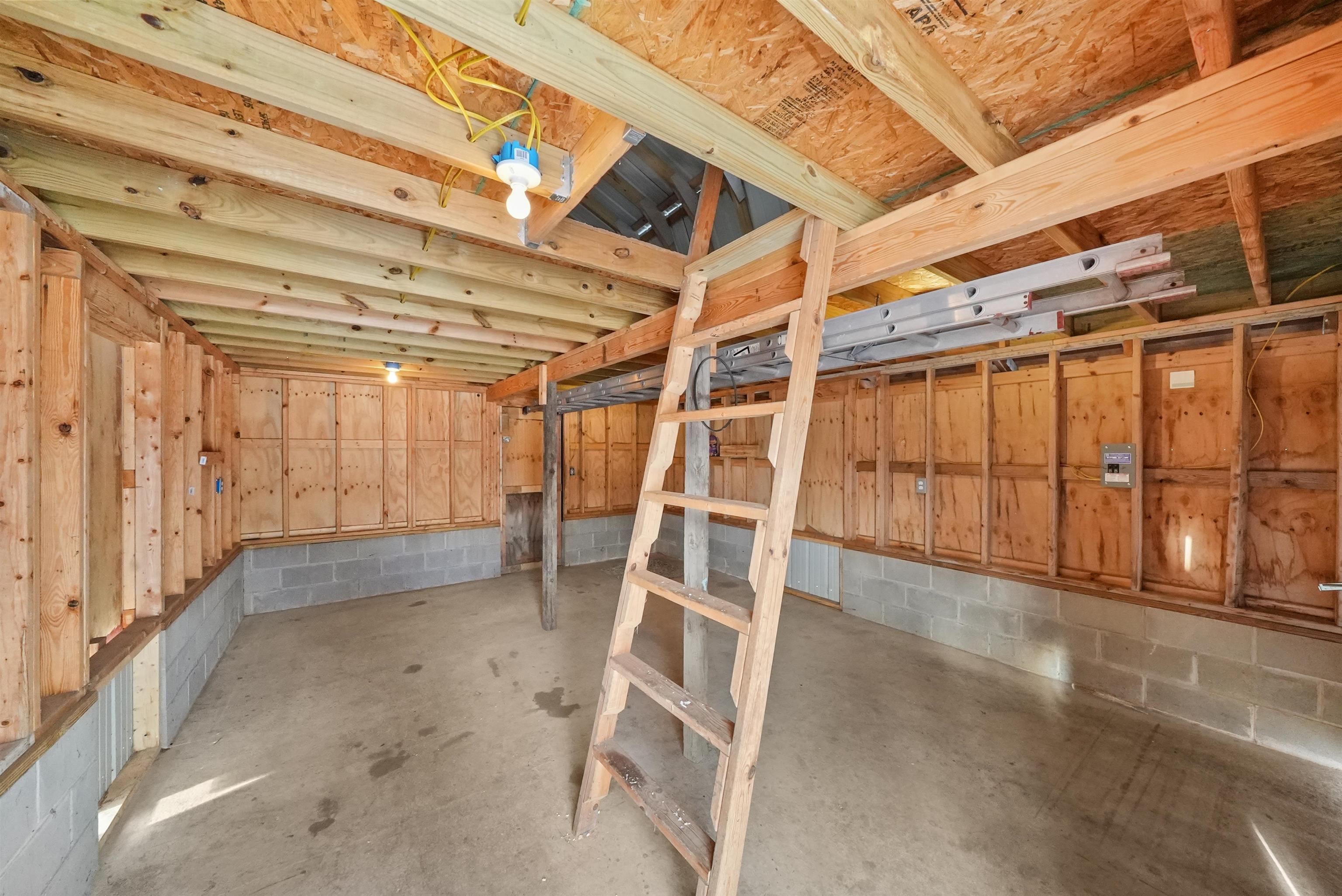 11912 West Burns Road Manton, MI 49663 - Photo 52 of 54 1941024-5a53cf5b-bf6f-4cea-886b-e20c3578f450.JPG