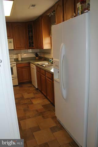 6333 Davis Road Mount Airy, MD 21771 - Photo 7 of 30 Kitchen