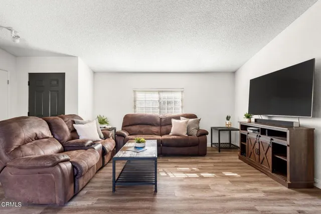 $600,000 | 1025 Cachuma Avenue, Unit 59, Ventura, CA 93004