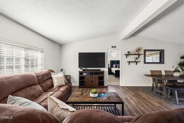 $600,000 | 1025 Cachuma Avenue, Unit 59, Ventura, CA 93004