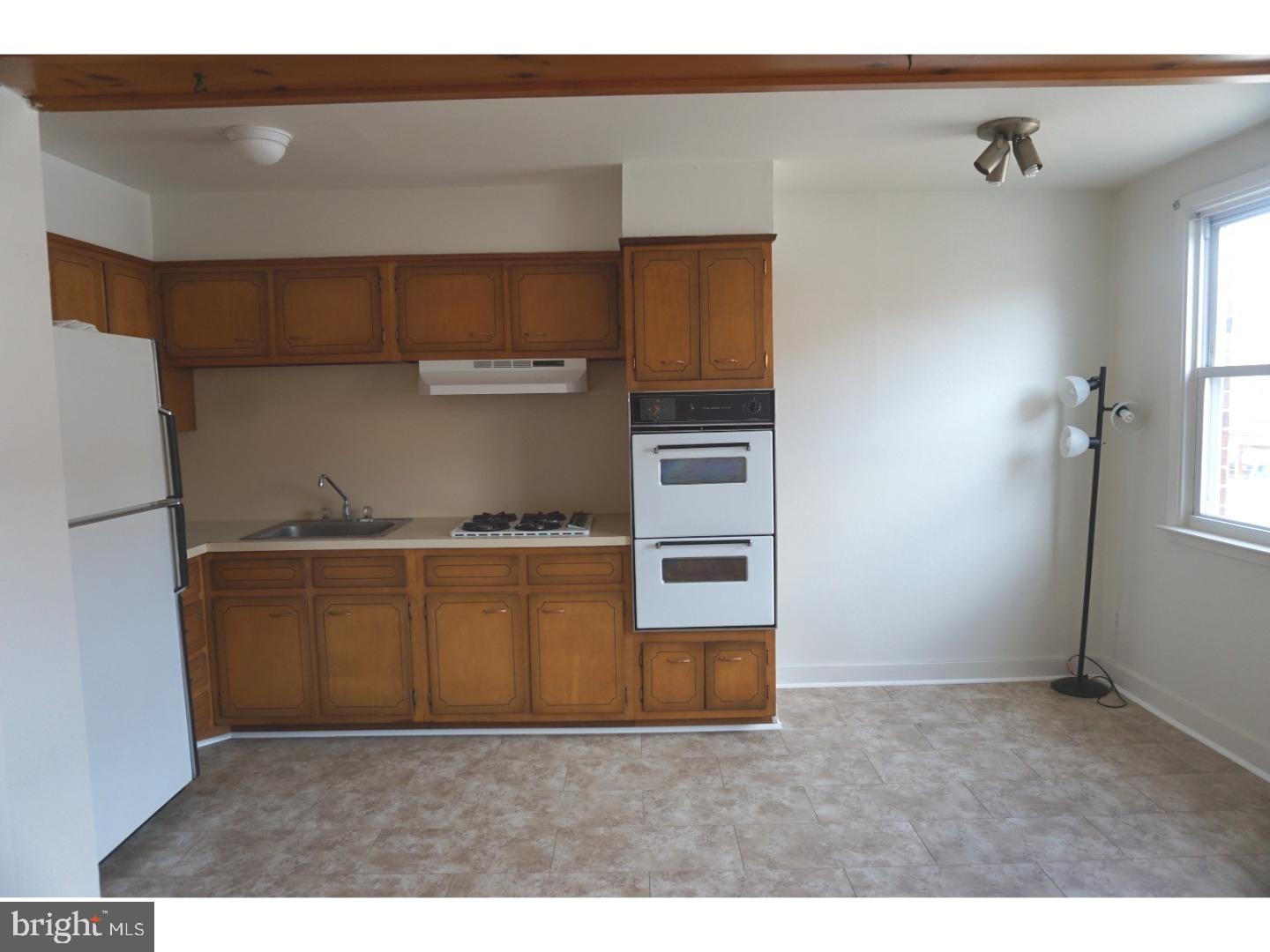 8612 Jackson Street Philadelphia, PA 19136 - Photo 8 of 25 Kitchen