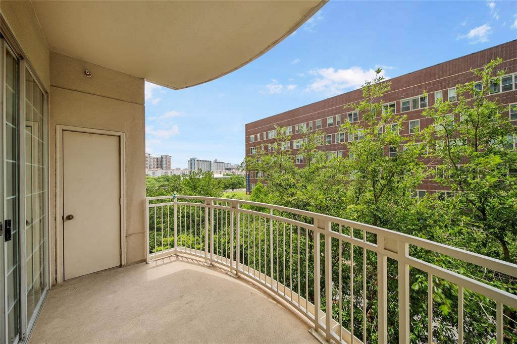 3225 Turtle Creek Boulevard, Unit 320 Dallas, TX 75219 - Photo 15 of 24 a view of balcony with city view