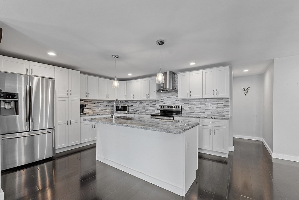 481 Leadmine Road Sturbridge, MA 01566 - Photo 15 of 42