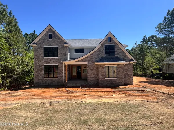 $1,200,000 | 16 Overpeck Lane, Pinehurst, NC 28374