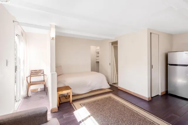 $899,000 | 7415 Circle Hill Drive, Oakland, CA 94605