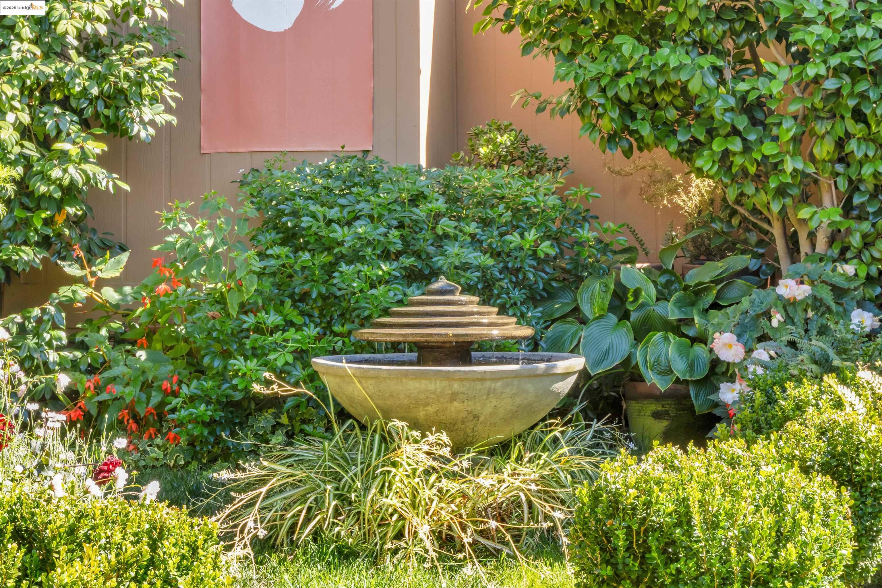 7415 Circle Hill Drive Oakland, CA 94605 - Photo 31 of 42