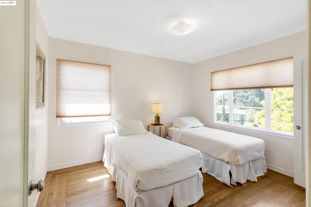 $899,000 | 7415 Circle Hill Drive, Oakland, CA 94605