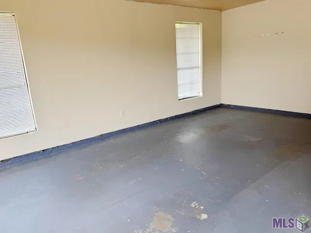 $163,900 | 12157 East Banofax Avenue, Baton Rouge, LA 70814
