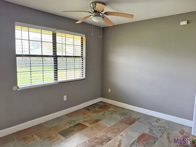 $163,900 | 12157 East Banofax Avenue, Baton Rouge, LA 70814